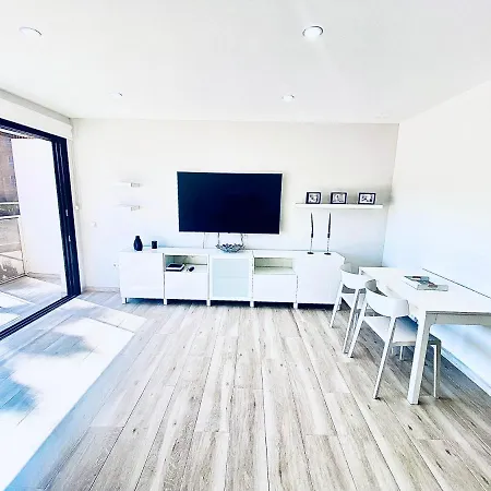 Diseno Y Comodidad En By