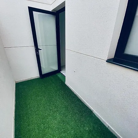 Apartament Diseno Y Comodidad En By