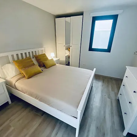 Apartment Diseno Y Comodidad En By